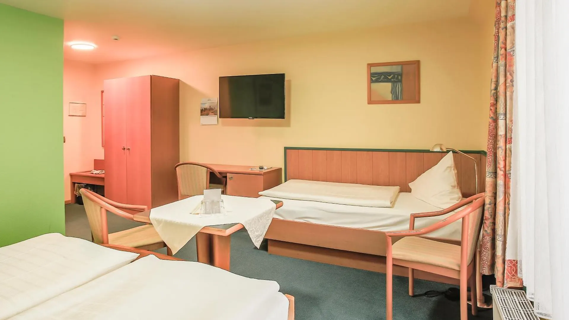 Hotel Ideal Lübeck 3*,